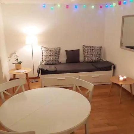 Parking Voiture & Appartement 2Pcs Lausanne Centre Esterno foto
